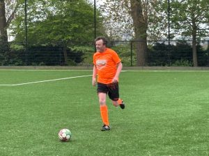 De Straat van Hormuz: Nul doorgelaten. 45+ 15