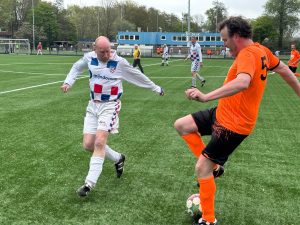 De Straat van Hormuz: Nul doorgelaten. 45+ 18