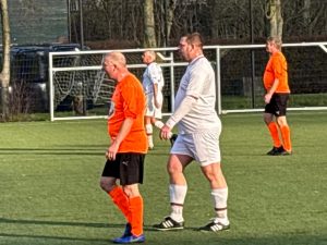 Gewichtig barpraat van virtuose veteranen 9