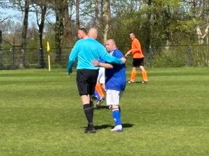Pino en Sint in het Verhaal van de Veteranen 24