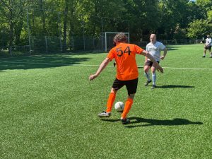 Roze bril op het voetbalveld 7