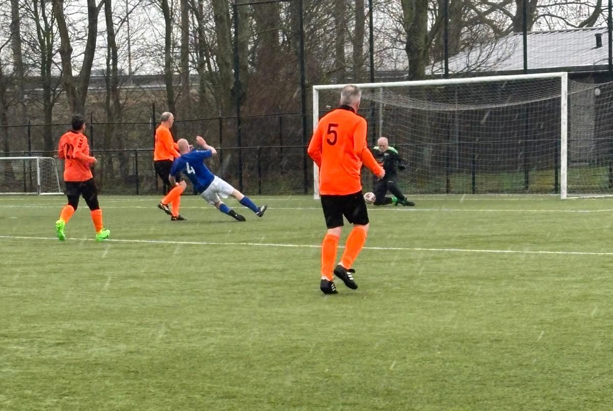 Sjah van de Kalverhoek bij Zaanse kraker